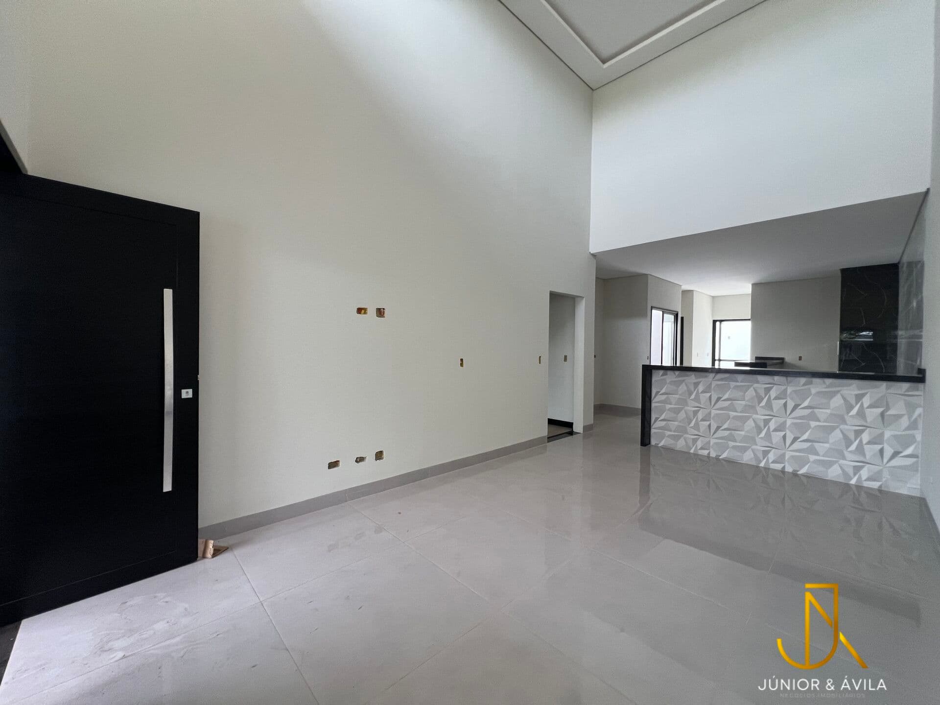 Casa Térrea em Bom Jardim, Maringá/PR