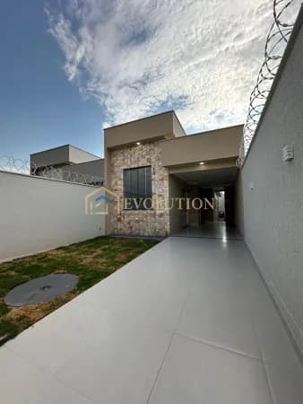 Casa 3 Quartos Sendo 1 Suite