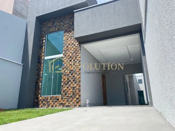 Casa para venda Sítio Santa Luzia, 180m²