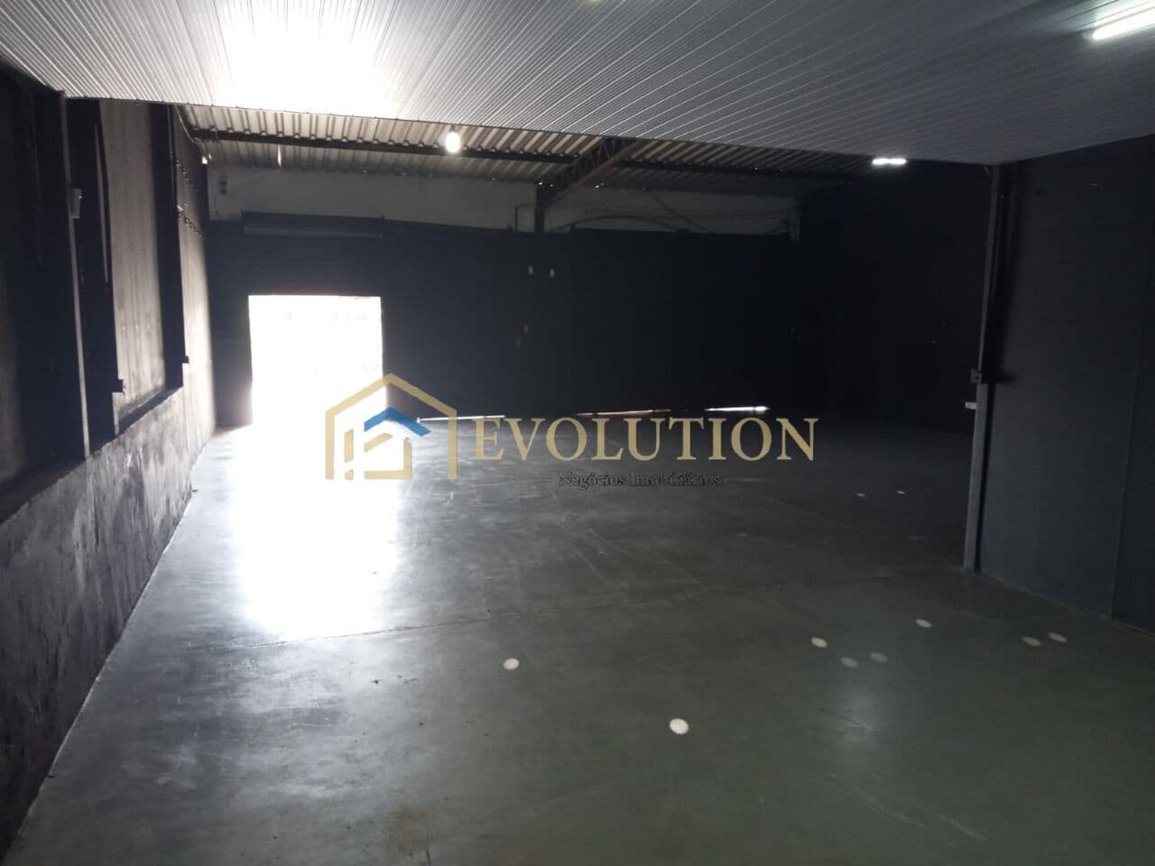 Aluguel Sala Comercial 150m²