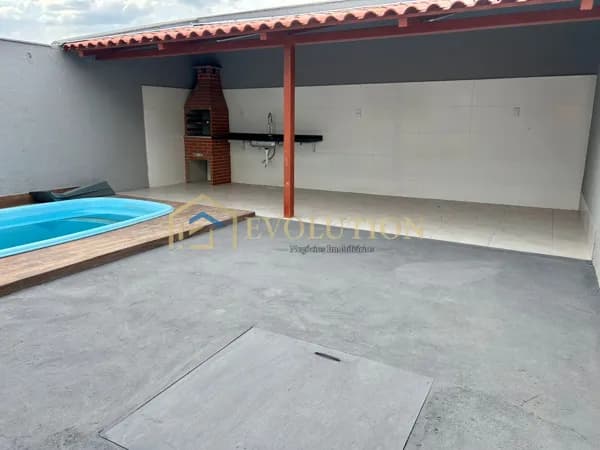 Casa 2 Quartos sendo 1 Suite