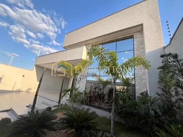 Casa a venda com 3 suítes plenas no Setor Três Marias, Goiânia/GO
