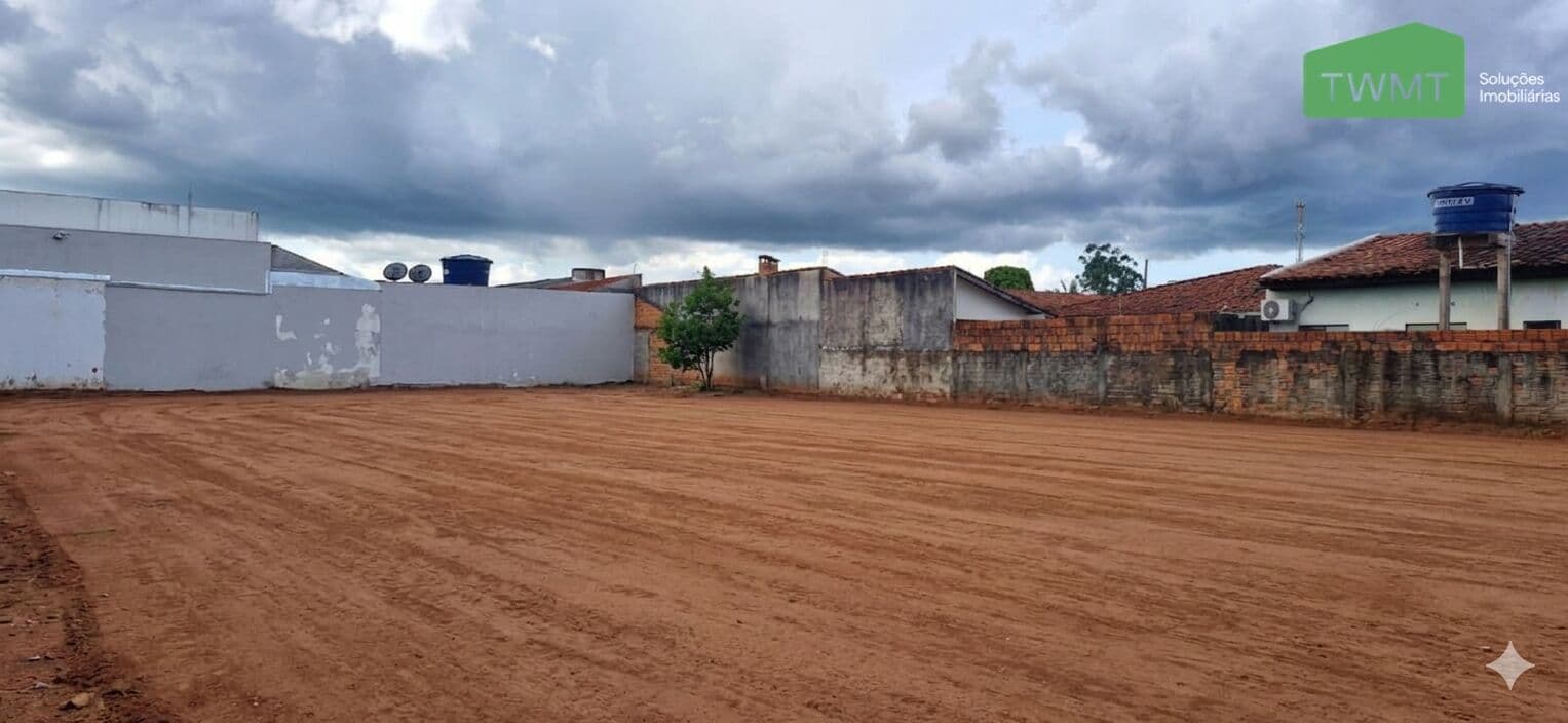Terreno na Avenida Brasil
