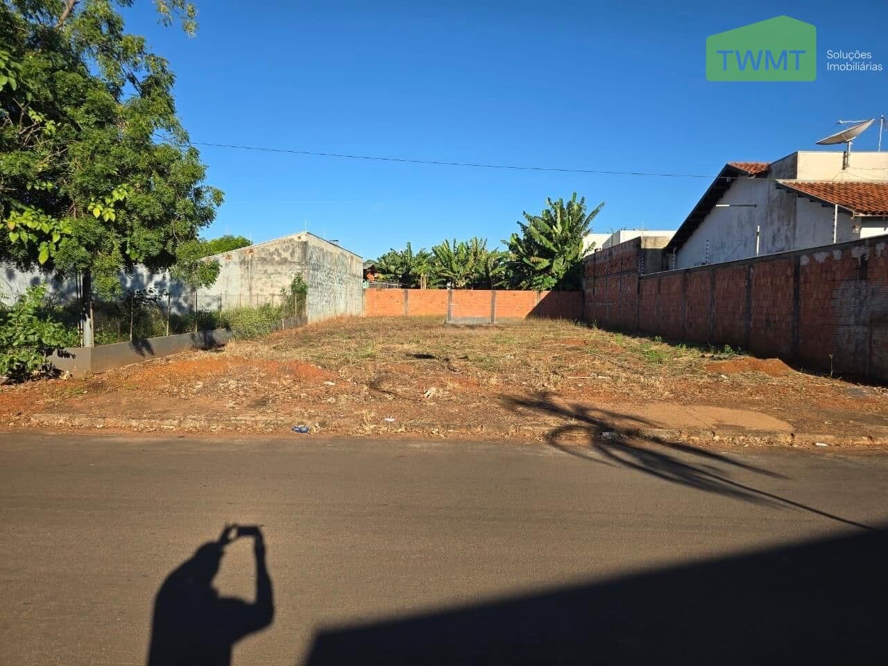 Terreno no Parque das Mansões