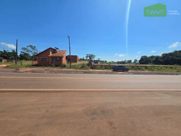 Terreno com 4.850m²