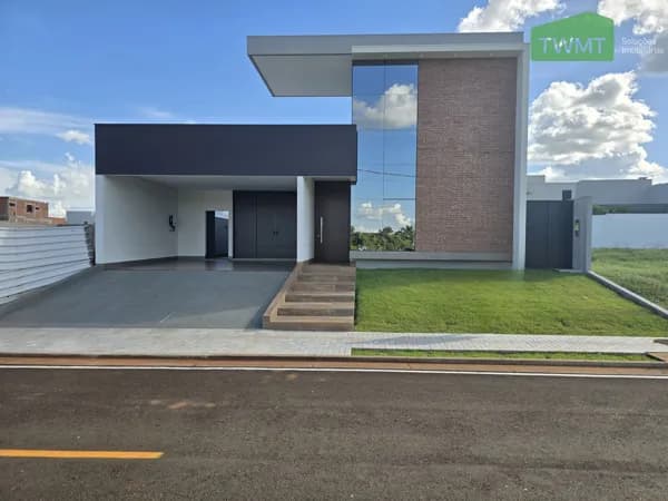 Casa Alto Padrão no Condomínio Manacá