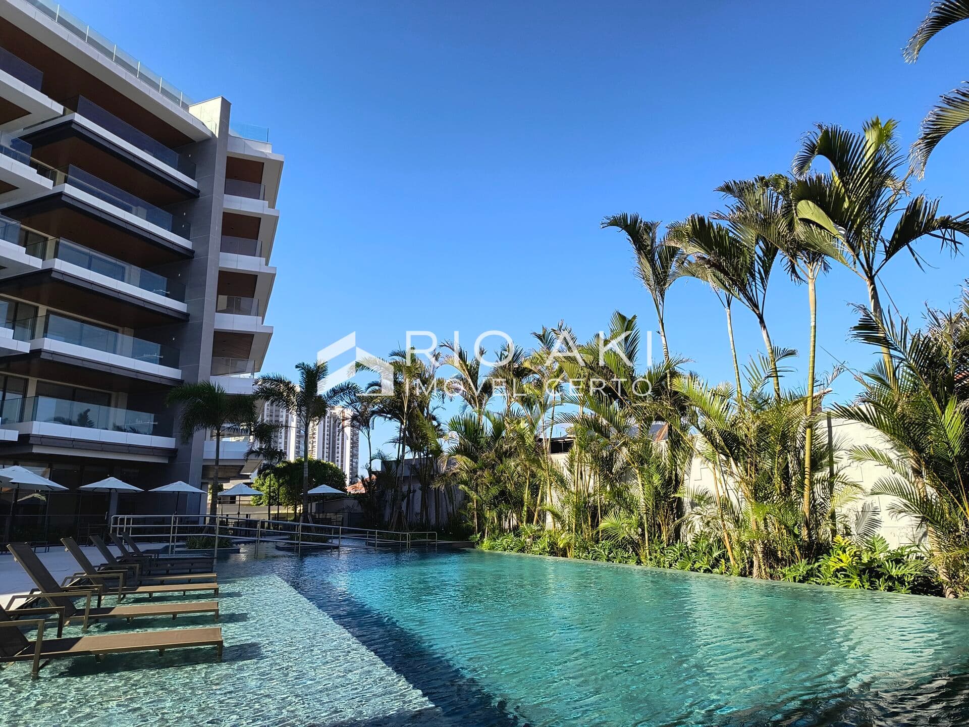 Mansão suspensa 380m² – 4 suítes – Vista mar – Cyano Exclusive Residences Barra