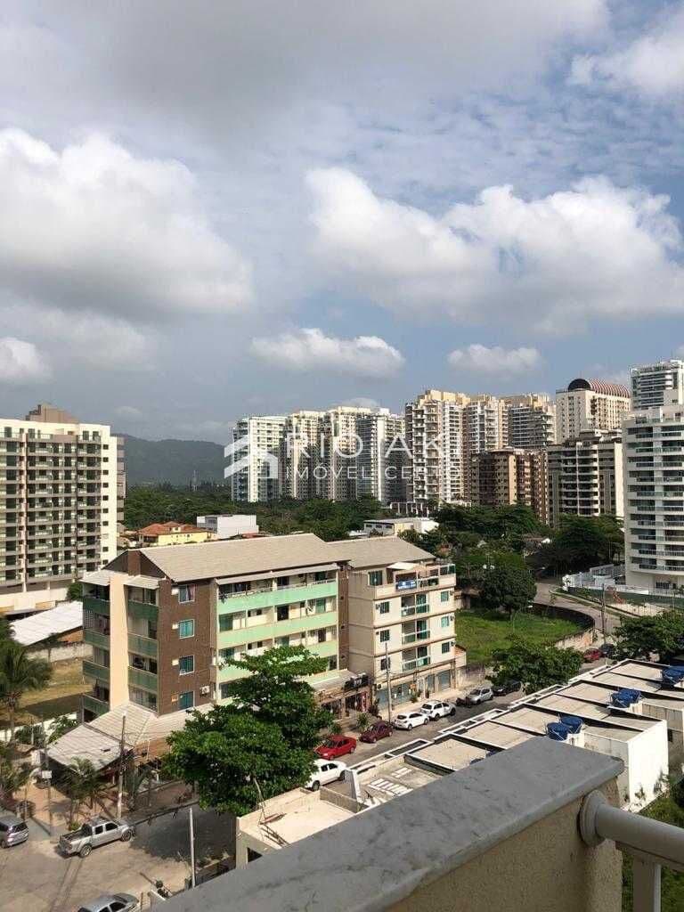 Apartamento à Venda com Varanda e Suíte | 52m² | 1 Vaga | Rua Clementina de Jesus,