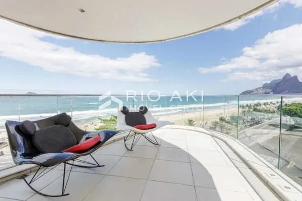 IPANEMA | AV. VIEIRA SOUTO | 235m² | FRONTAL MAR | 3 SUÍTES | TERRAÇO COM JACUZZI