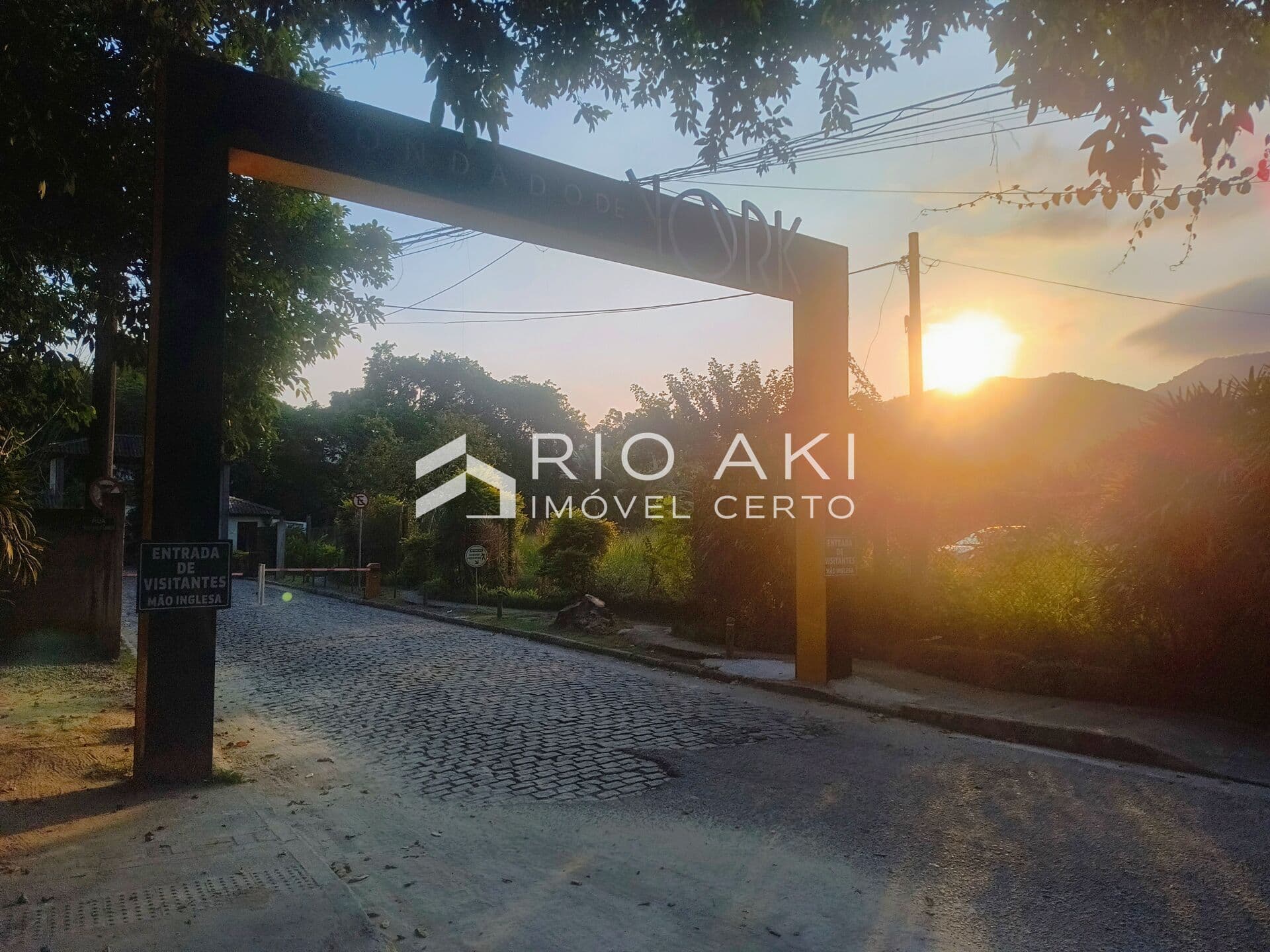 Terreno/Lote em Condomínio com segurança e ronda 24hs, lazer completo, no Condado de York.
