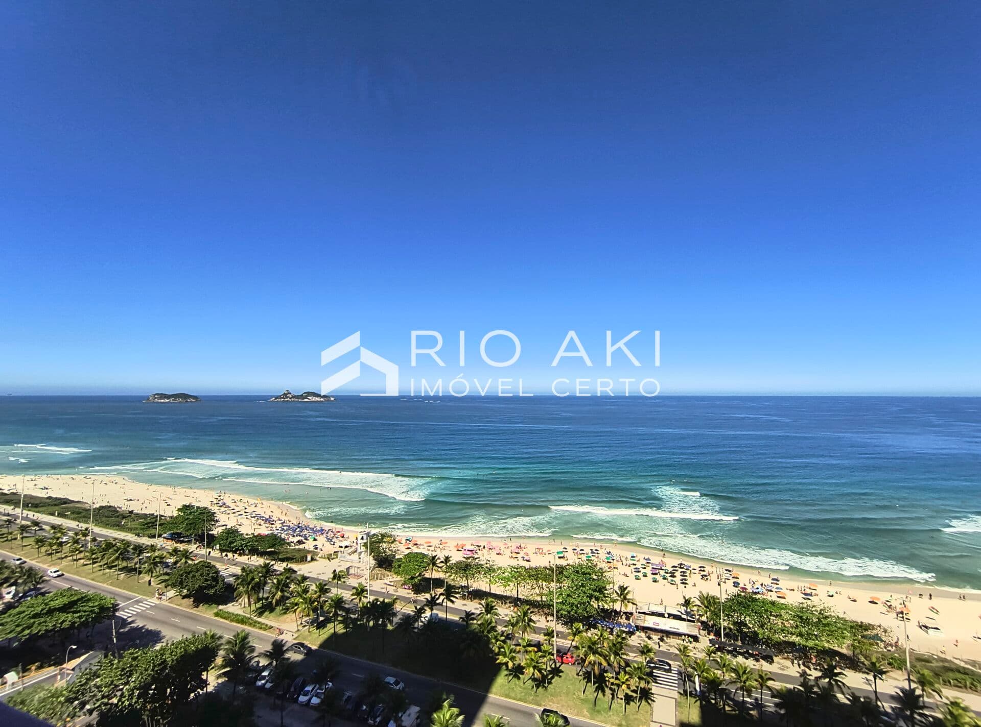 Apartamento Dúplex 310m² Frente Mar – Praia Barra da Tijuca