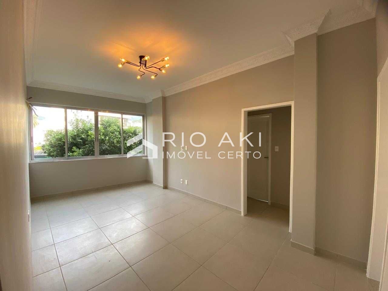 Apartamento Reformado 65m², 3 quartos, vista para o verde, localização Premium, na Tijuca.
