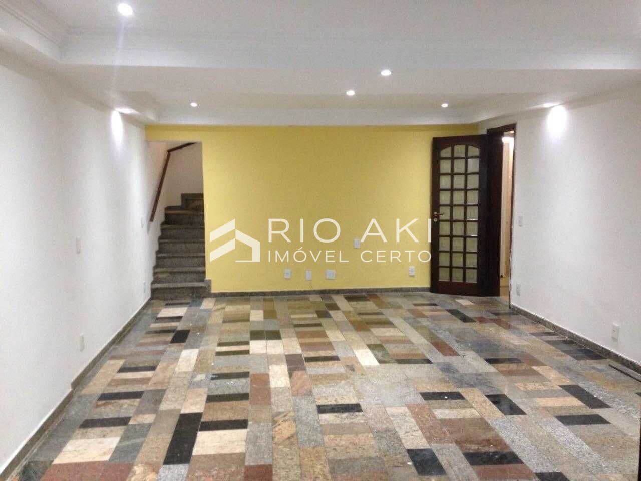 Casa Triplex 4 Quartos no Saint Tropez – ABM Barra da Tijuca