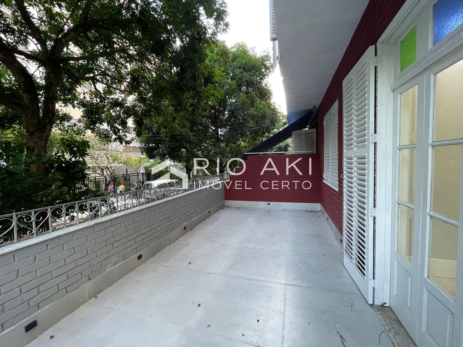 Apartamento Garden reformado em Alto Padrão, 2 quartos, sendo 1 suíte, no bairro mais nobre do Rio, Leblon.