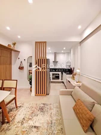 Apartamento amplo de Sala mais 1 suíte, mobiliada e pronta para você fazer muito dinheiro, no Bairro Peixoto, em Copacabana.