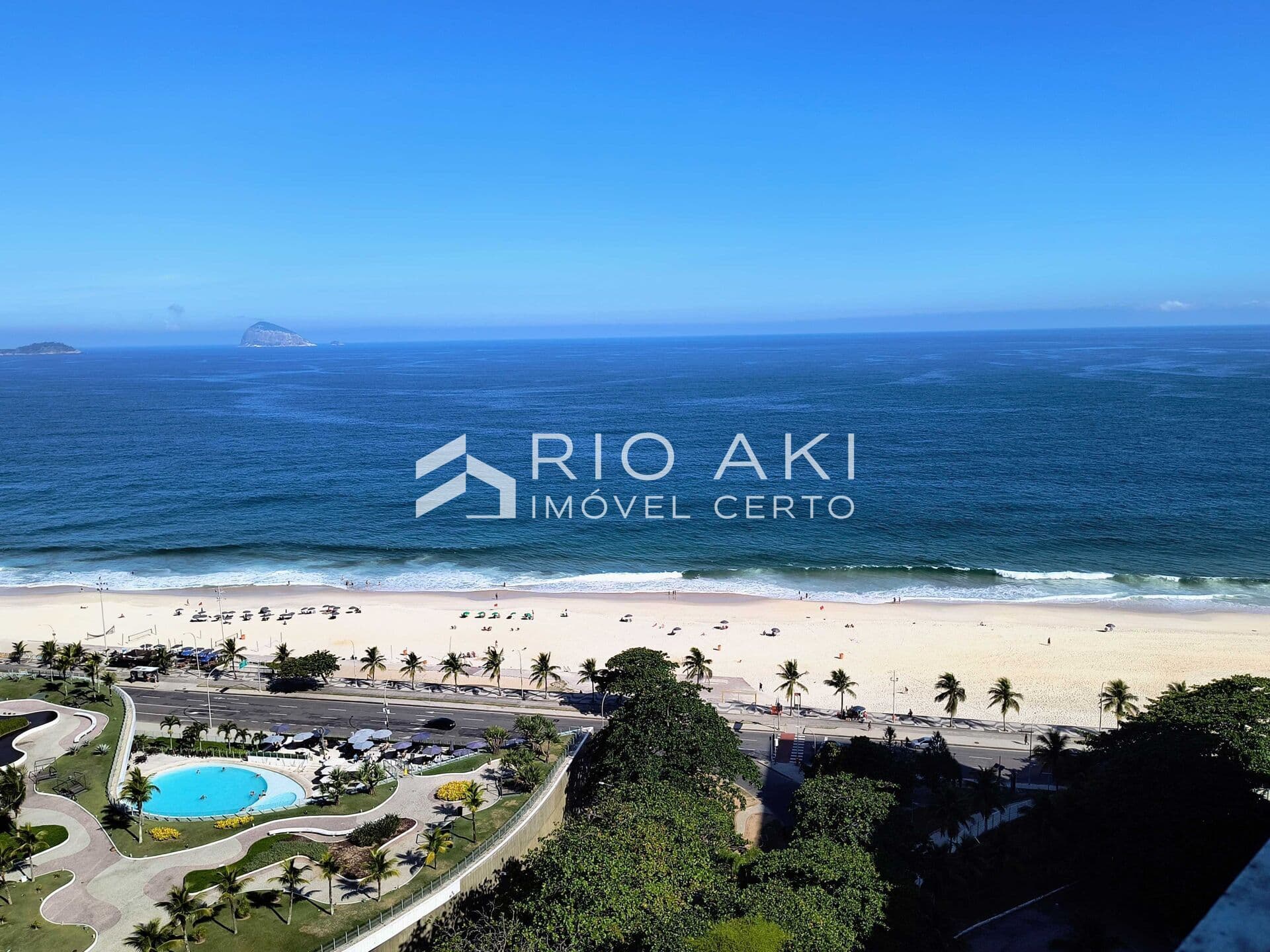 Apartamento de Luxo, com vista Mar, finamente decorado, Porteira fechada, no Condomínio São Conrado Green.