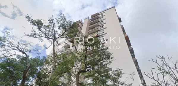 Apartamento amplo com 2 quartos mais dependências completas, vaga e lazer completo em Vila Isabel.