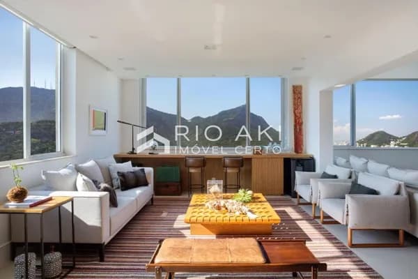 Apartamento de Luxo, 3 quartos, 200m², 2 vagas e amplo Lazer na melhor rua do Alto Leblon.