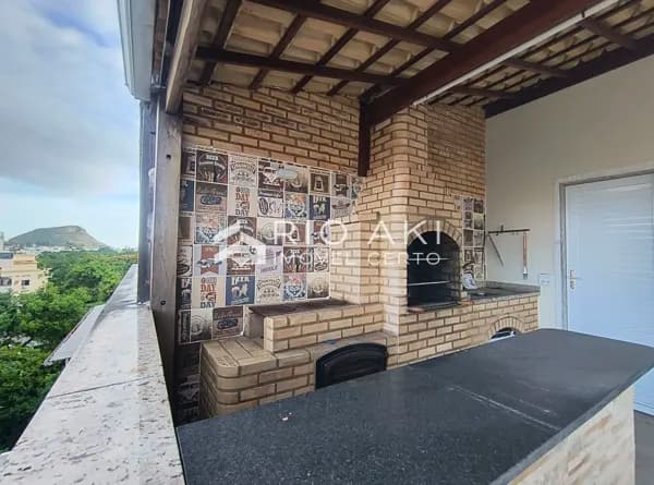 Cobertura Dúplex, 320m² com 180m² de área construída, 3 Suítes, e enorme terraço de lazer, na Gleba B.