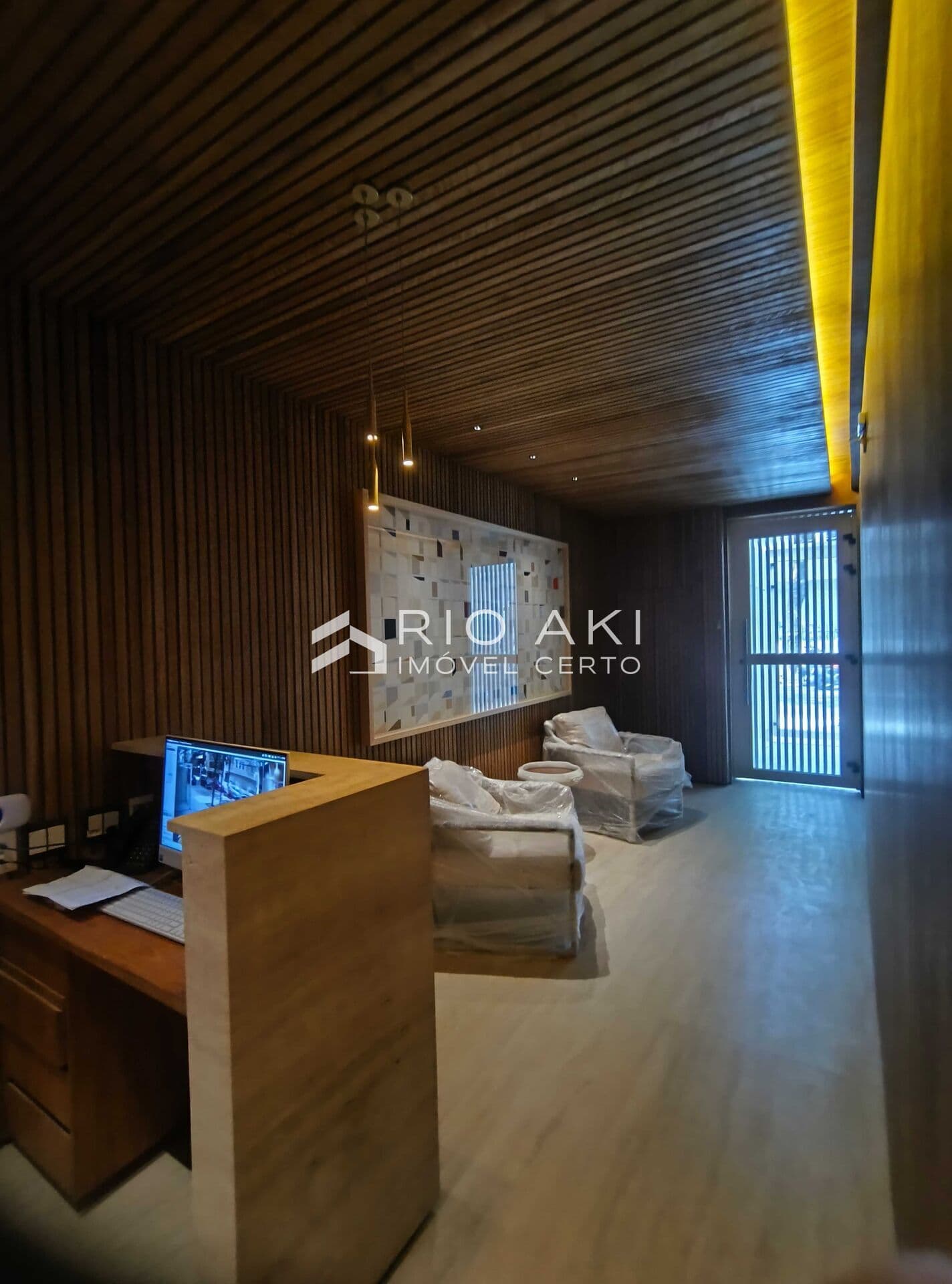 Apartamento de 86,98m², Primeira Locação, 1 Suíte, Varandão Gourmet, 2 Vagas, andar alto e vista frontal, ideal para Moradia de alto padrão.