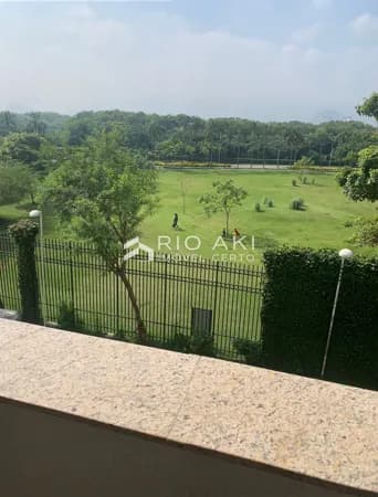 Apartamento original, 113m² com vista Pedra da Gávea, 3 quartos mais dependências, 2 vagas e o melhor Resort Lazer do Cidade Jardim Barra.