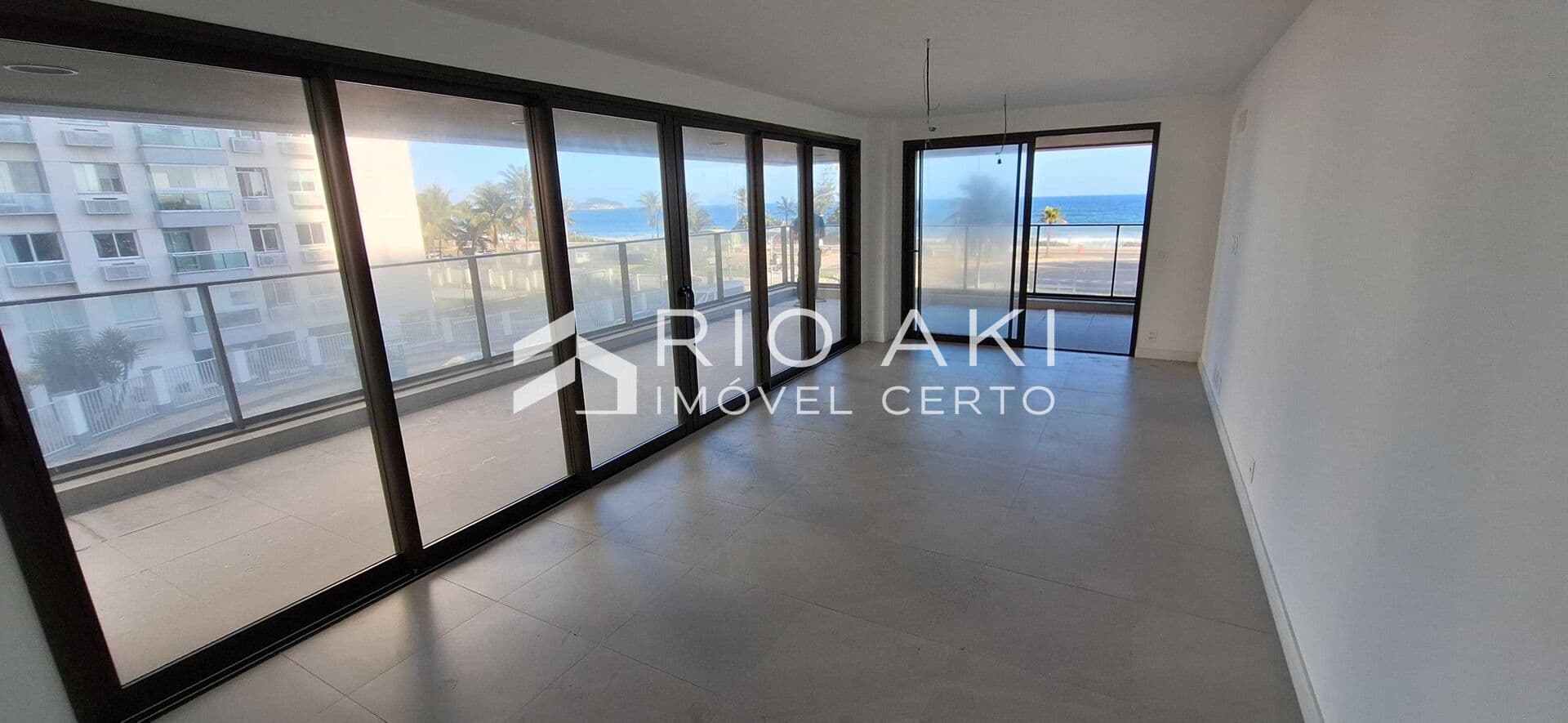 Apartamento Frontal Mar 4 Suítes – Wave by Yoo Barra da Tijuca – 200m²