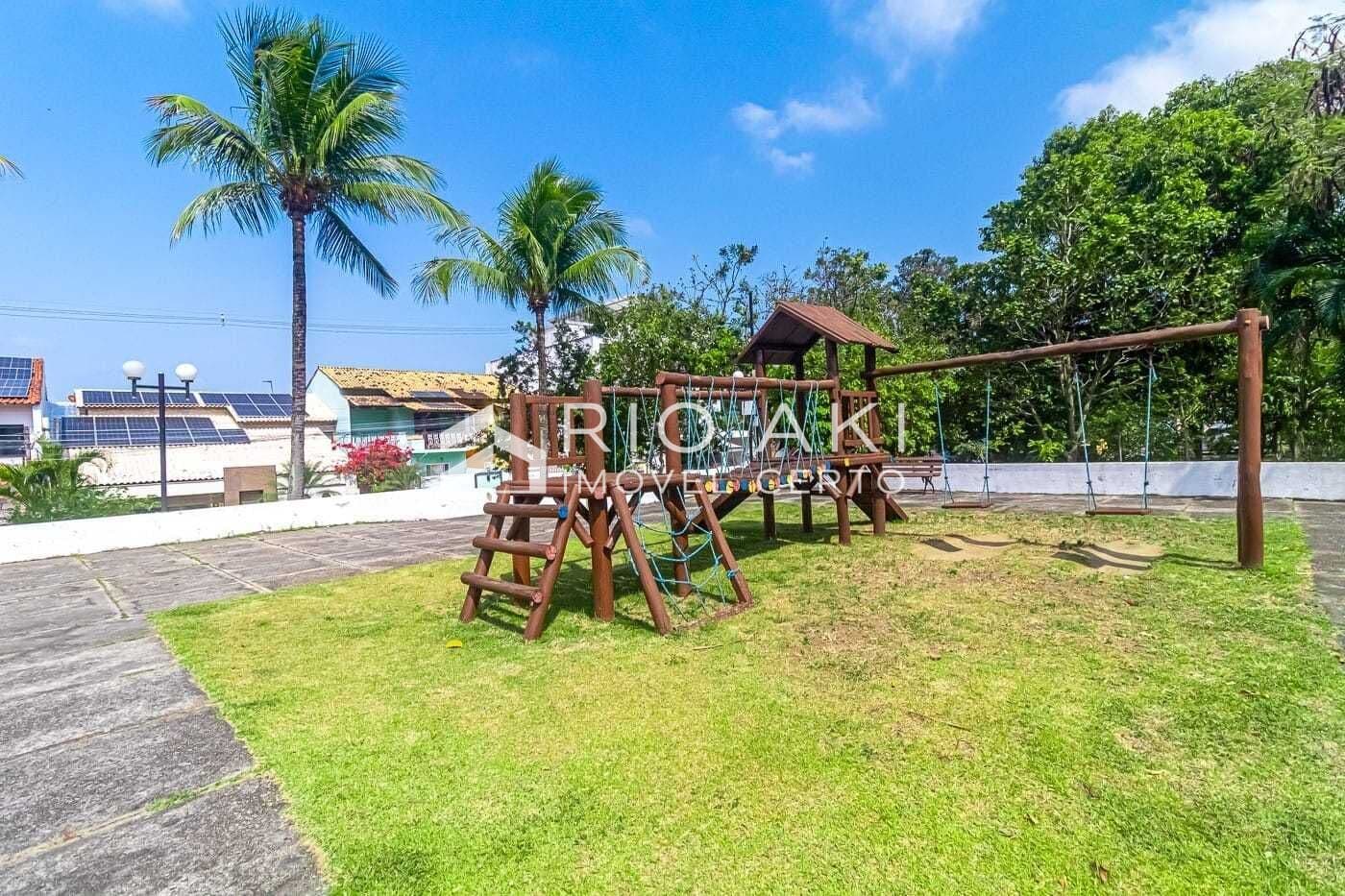 Casa ampla em condomínio em Jacarepaguá, espaço, privacidade e muito conforto.