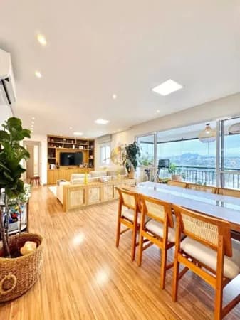 Apartamento alto padrão de 130m²• 2 vagas • Vila Leopoldina