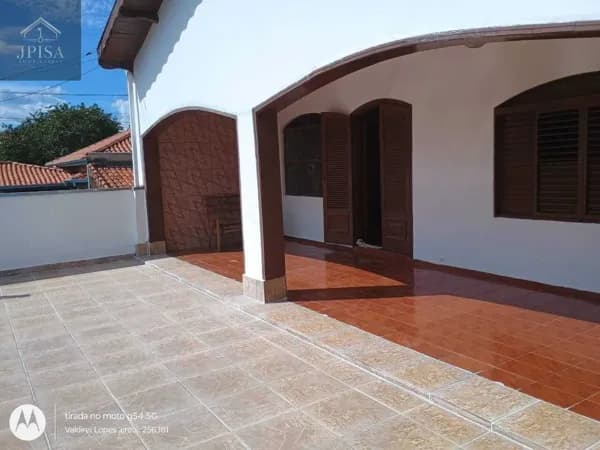 Casa em Boituva - Centro