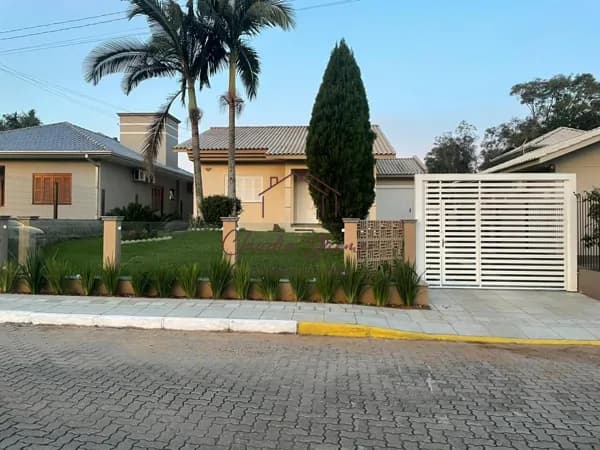 Casa em Bom Princípio - Jardim do Vale