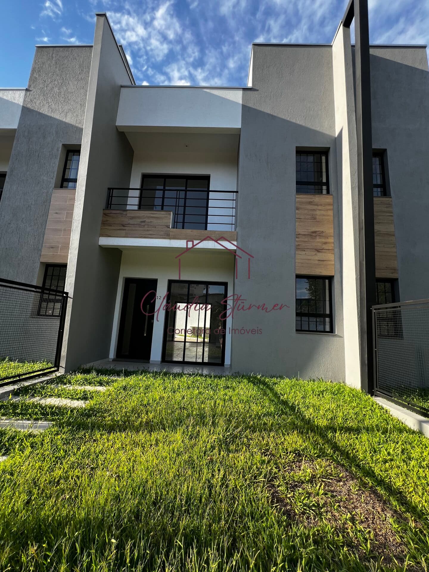 Sobrado em Bom Princípio - Jardim do Vale