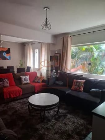 Sobrado 280m² no Campestre | 4 Dorms (2 Suítes) | 4 Vagas | Edícula