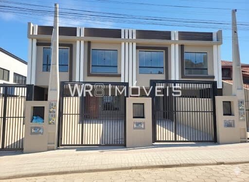 Casa Geminada em Costa e Silva, Joinville/SC