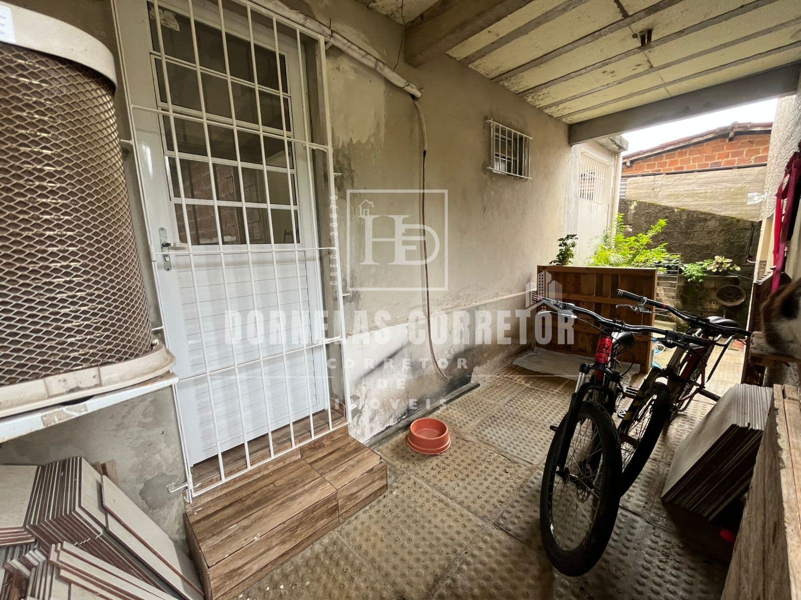 Casa em Caetés III | 2 Unidades, Cada Unidade com 2 Quartos e 1 Suíte.