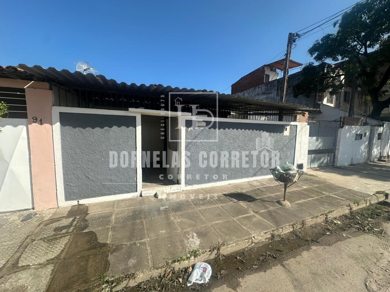 Casa solta em Rio doce Olinda-PE, 4qts, 1st, quintal, terraço, área verde, rua asfaltada.