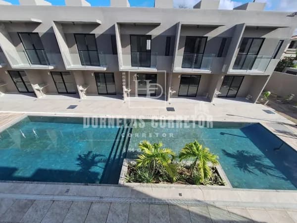 Casa Duplex no bairro do forte em itamaracá beira mar c/2 e 3 qtos 3piscinas 1vg financia