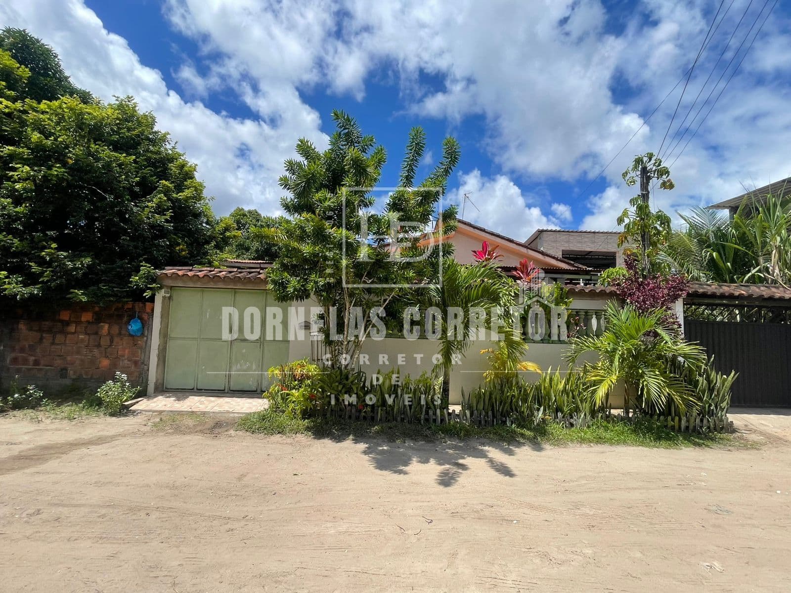 Casa Solta em Igarassu – Terreno 10x20, Pronta para Morar!
