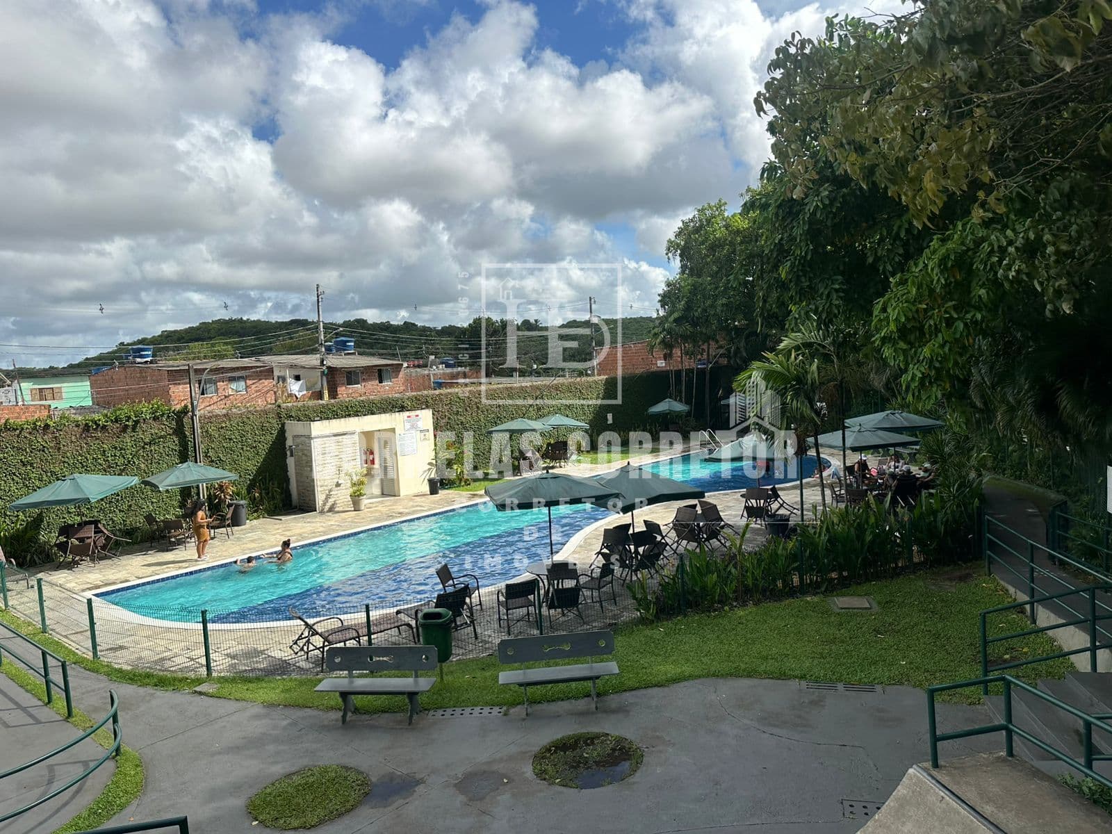 🏢 APARTAMENTO 3 QUARTOS no Ecoville Residence por R$ 330 MIL!