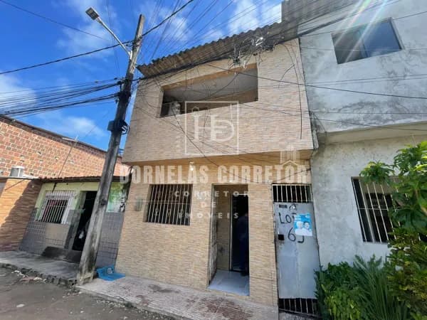 CASA DUPLEX NO BAIRRO DE SÃO JOSÉ – RECIFE/PE 2QT, 1ST.