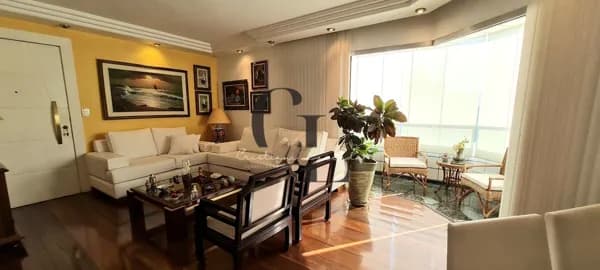 Apartamento à venda com 3 dormitórios e 4 vagas na Água Fria