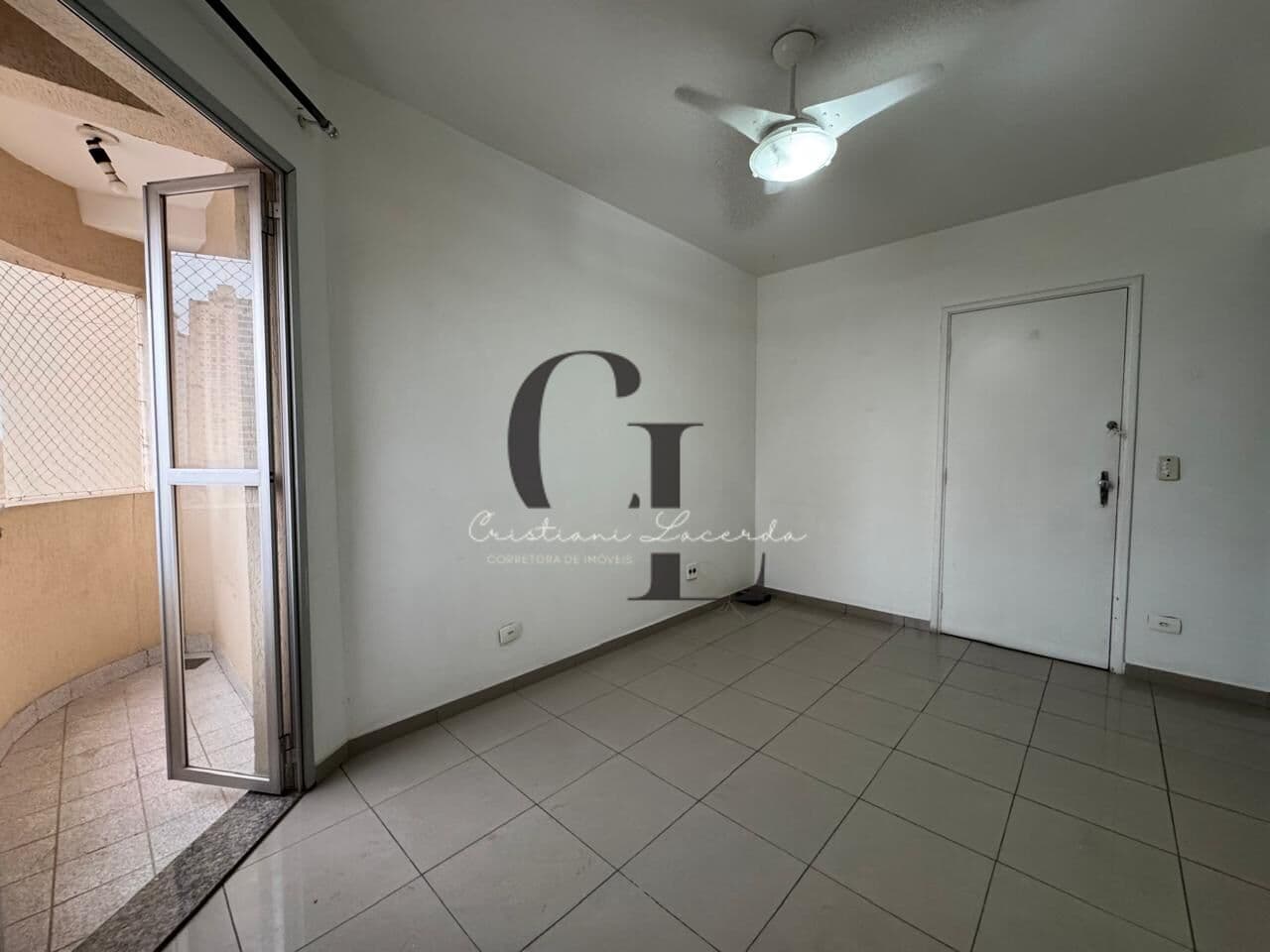 Apartamento à venda com 1 dormitório e 1 vaga em Santana