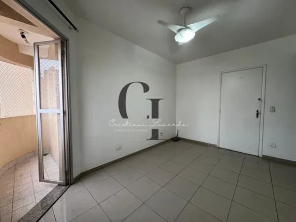 Apartamento à venda com 1 dormitório e 1 vaga em Santana