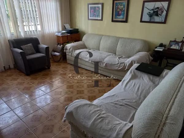 Sobrado à venda com 3 quartos e 3 vagas na Vila Paiva