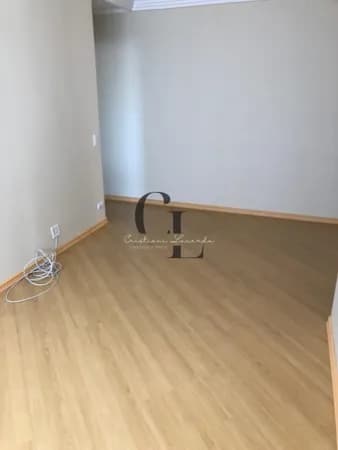 Apartamento à venda com 2 dormitórios e 1 vaga em Santana