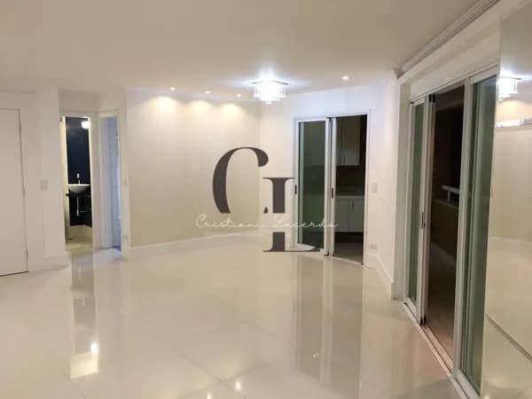 Apartamento à venda com 3 suítes e 4 vagas em Santana