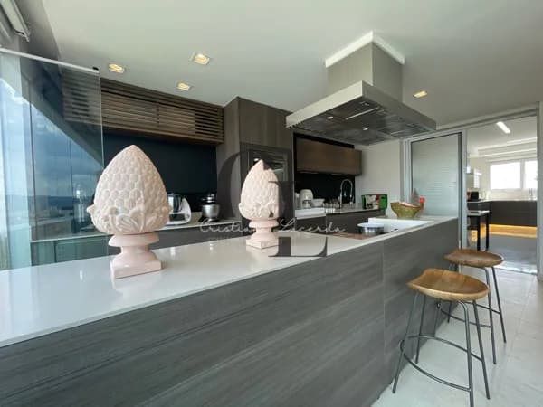 Apartamento à venda com 205 m² e 3 suítes no Alto de Santana