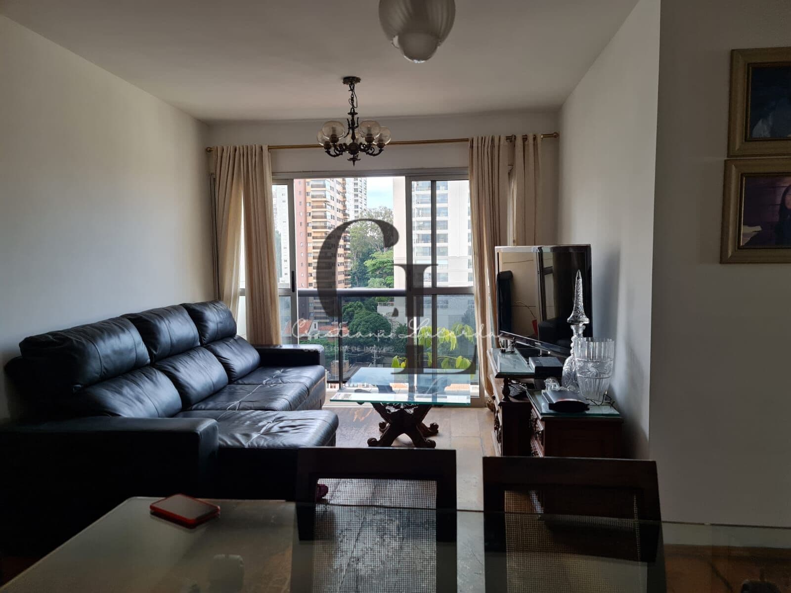 Apartamento à venda com 3 dormitórios e 2 vagas em Santana