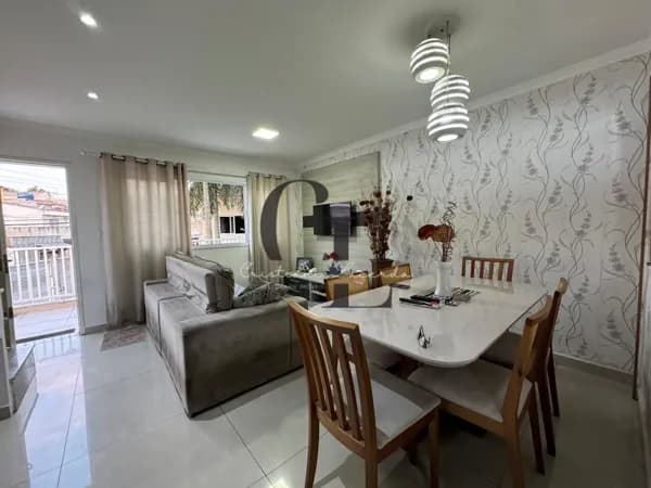 Casa à venda em condomínio fechado com 3 quartos na Vila Mazzei