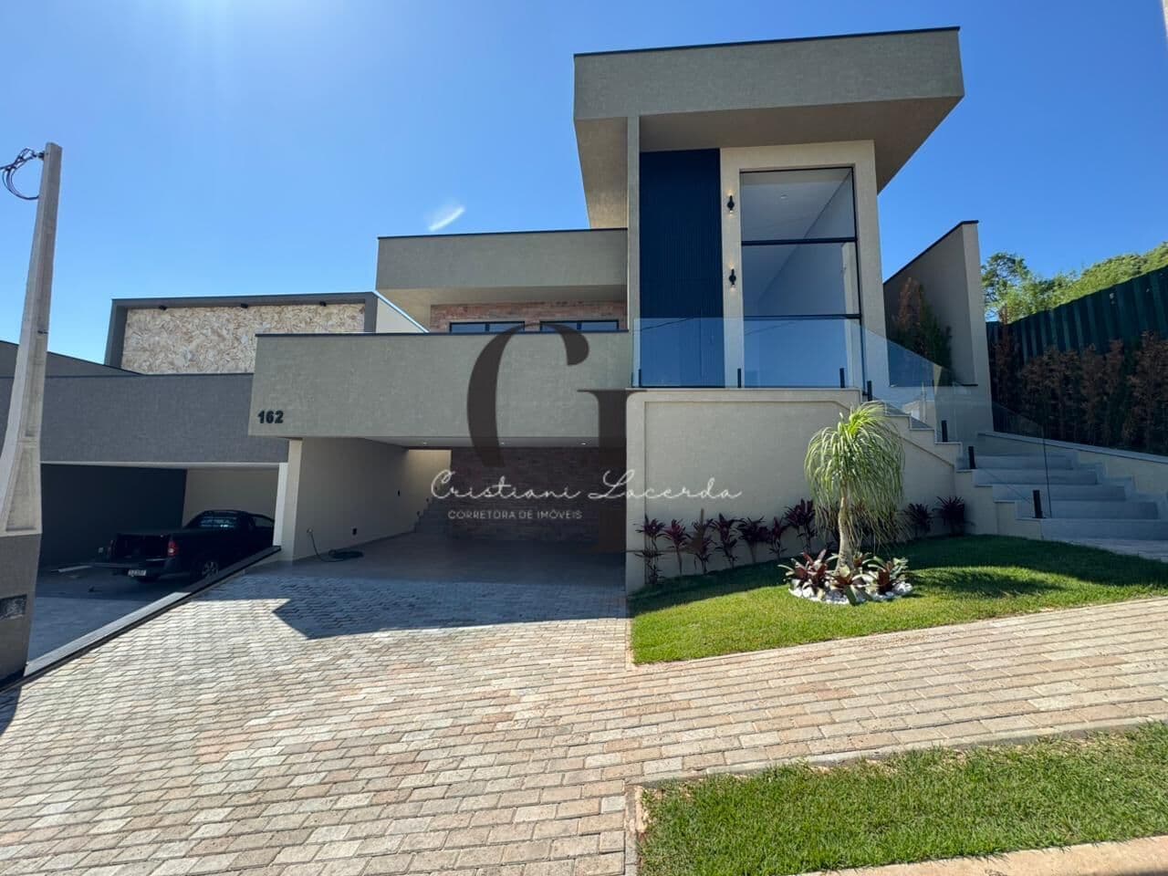Casa térrea à venda com 3 suítes no Reserva São Nicolau