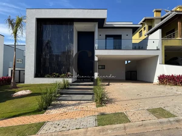 Casa à venda com 4 suítes no condomínio Figueira Garden, em Atibaia